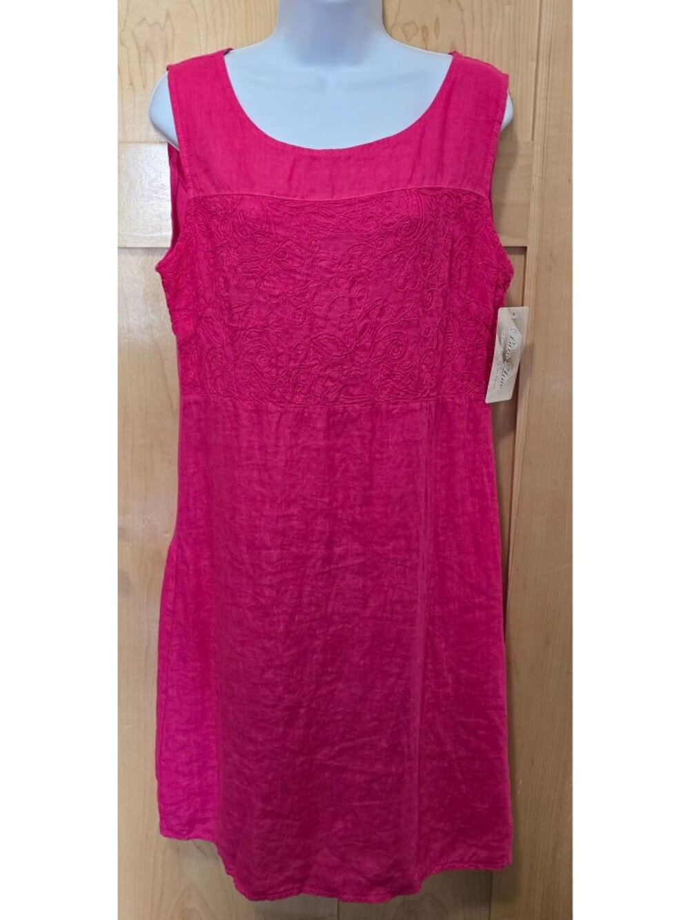 Pink Sleeveless Crinkled Linen Embroidered sleeveless dress